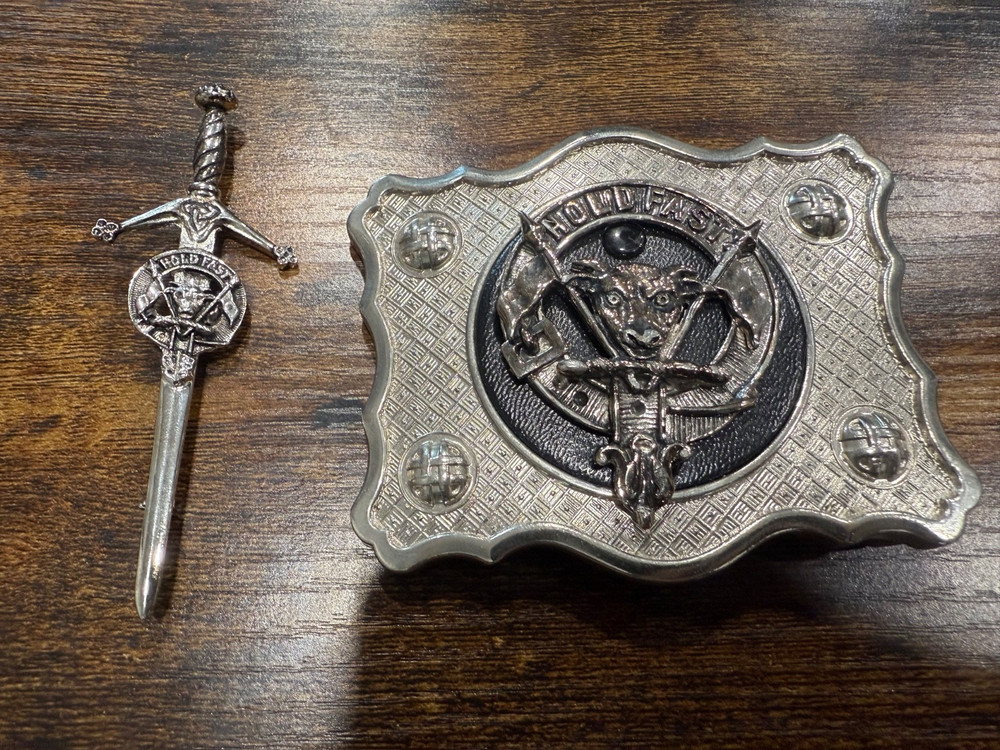 Art Pewter Johnstone Clan Crest Belt Buckle C36 Scottish with Sword Pin