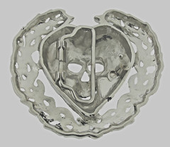 Skull Belt Buckles Silver Metal Heart Shaped Emblem Vintage Pirate Men Women