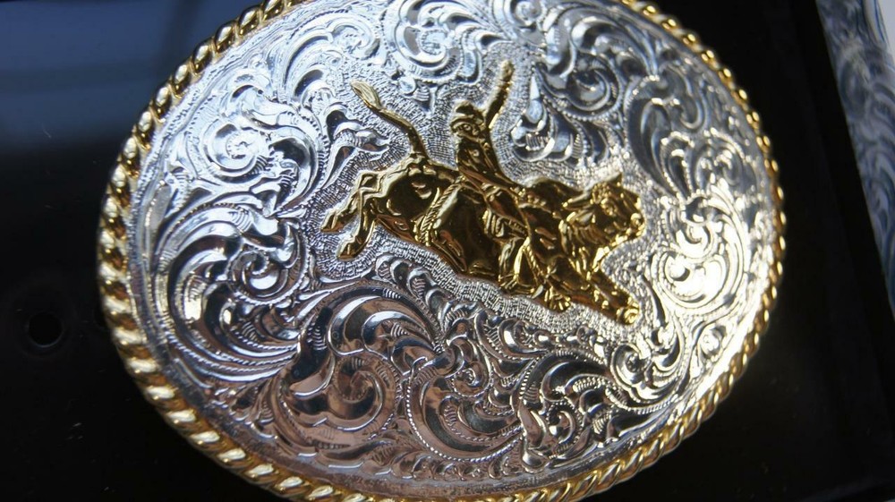 CRUMRINE Belt Buckle BULL RIDER M&F Western silver and gold tone c06150