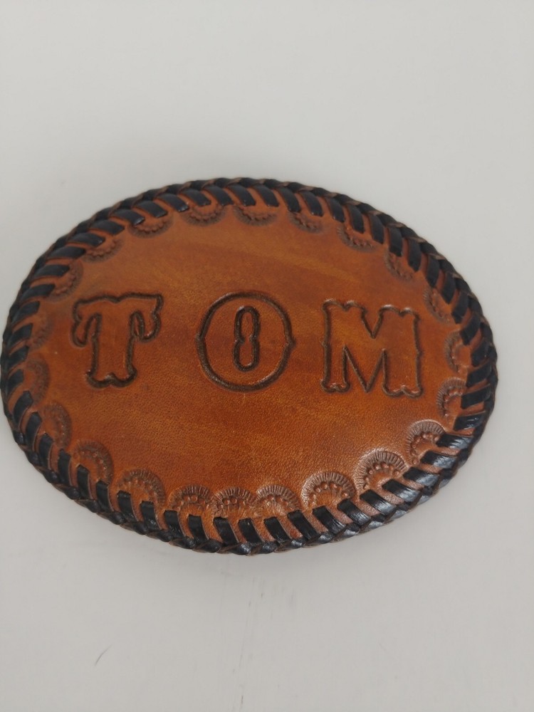 LEATHER BELT BUCKLE WITH NAME TOM