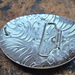 Oval Western Metal Belt Buckle Horse Floral Engraved Silver/Gold Tone 1.5in