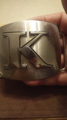 Metal Chrome Finish Monogrammed Embossed Initial « K » Belt Buckle