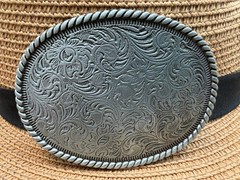 Western Cowboy Antique Engraved Rope Edge Oval Belt Buckle