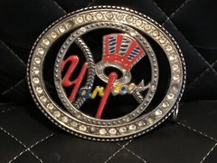 NEW NEW YORK YANKEES METAL BELT BUCKLE HANDCRAFTED MULTI COLOR+ RHINESTONE