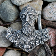 Pewter Thors Hammer Belt Buckle – Dryad Design Norse God Mjolnir Asatru Pagan