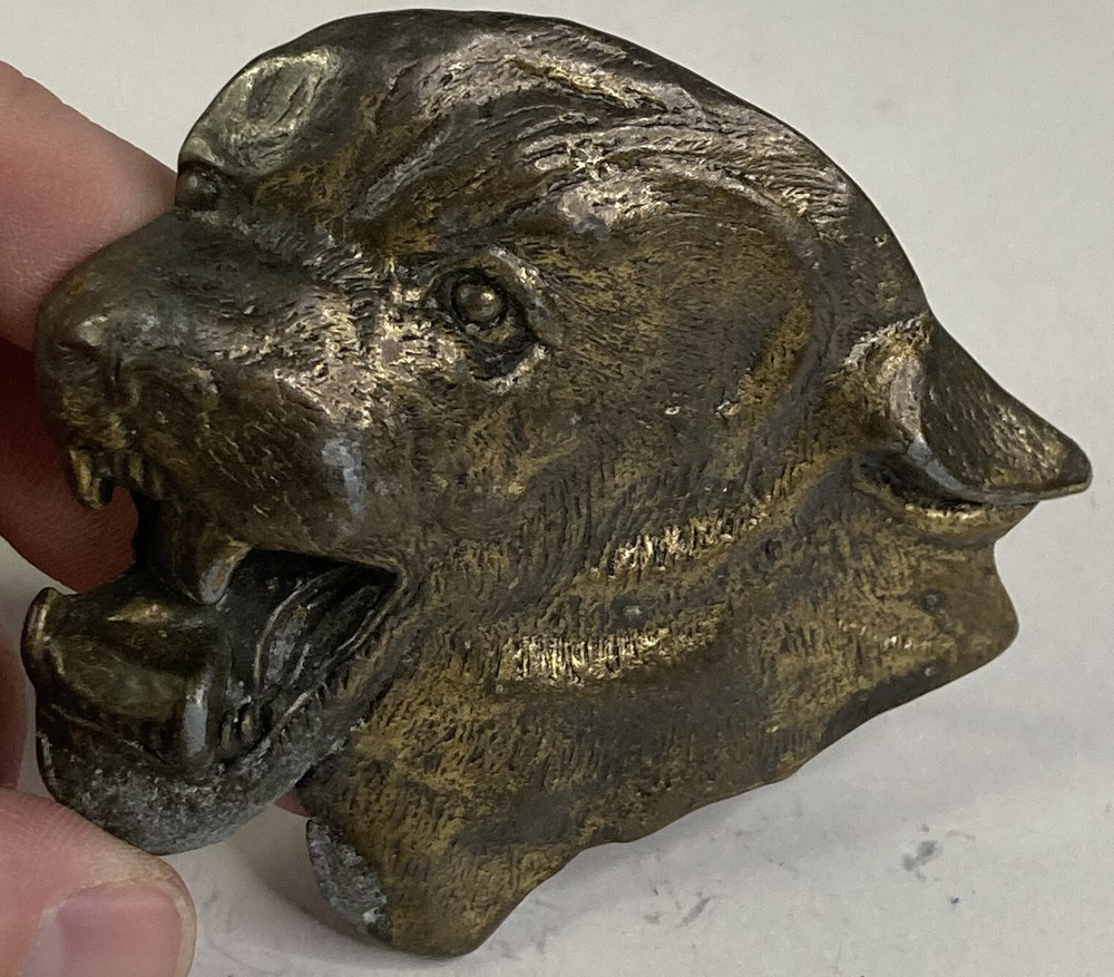 Vintage 1970’s MBCI Mountain Lion’s Head Brasstone Belt Buckle