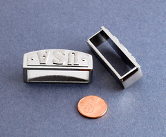 New 1 1/2&Prime; 38mm belt keeper(2 pcs set)(#L18B) for man/women brush nickel finish