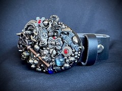 « Salvaged Kingdom » Ind. OOAK Mixed Metal Artisan Belt Buckle – Darren McNeese