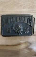 AJ Dezy vintage metal belt buckle commemorating South Dakota statehood