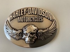 Harley-Davidson men&rsquo;s Skull with Wings belt buckle.#97744-08VM.Silver plated.