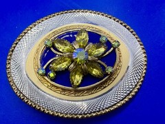 Flower Rhinestone Accented Floral Theme Etched Artisan Ladies Belt Buckle W USA