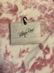 Blazin Roxx “Hey Y’all” Silver Rectangular Western Floral Belt Buckle 1.5in
