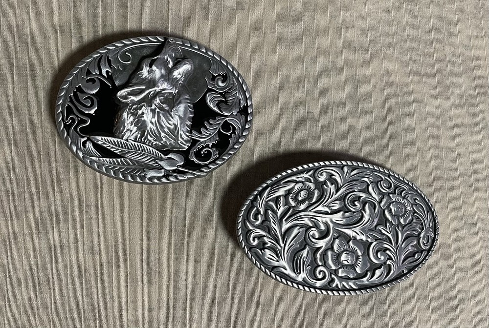 Set of 2 Landsun Western Belt Buckles, Howling Wolf And Floral Design NWB
