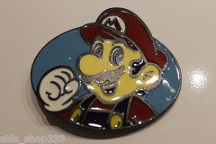 MARIO Super Mario Bro&rsquo;s Belt Buckle or showpiece HQ enamel US seller Great gift