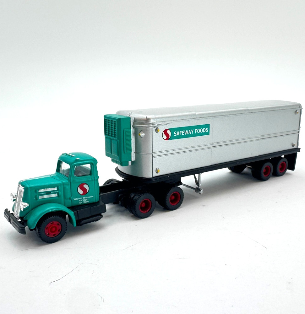 CWM USA Truck 1:87 HO Safeway Foods Strores Inc. Refrigerator TM IH RARE HTF