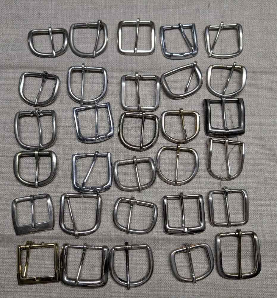 vintage 30 PC LOT western BELT BUCKLES chrome COWBOY rodeo 1.5&Prime; metal steel
