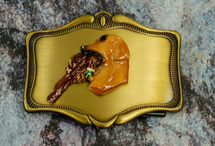 Retriever holding Pheasant 3D relief belt buckle vintage western AHM 1978