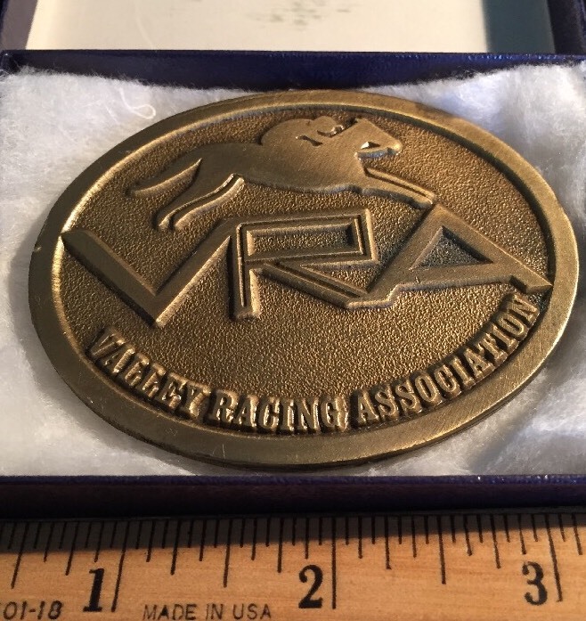 New VRA Valley Racing Association Horse Jockey Hit Line USA Brass Belt Buckle