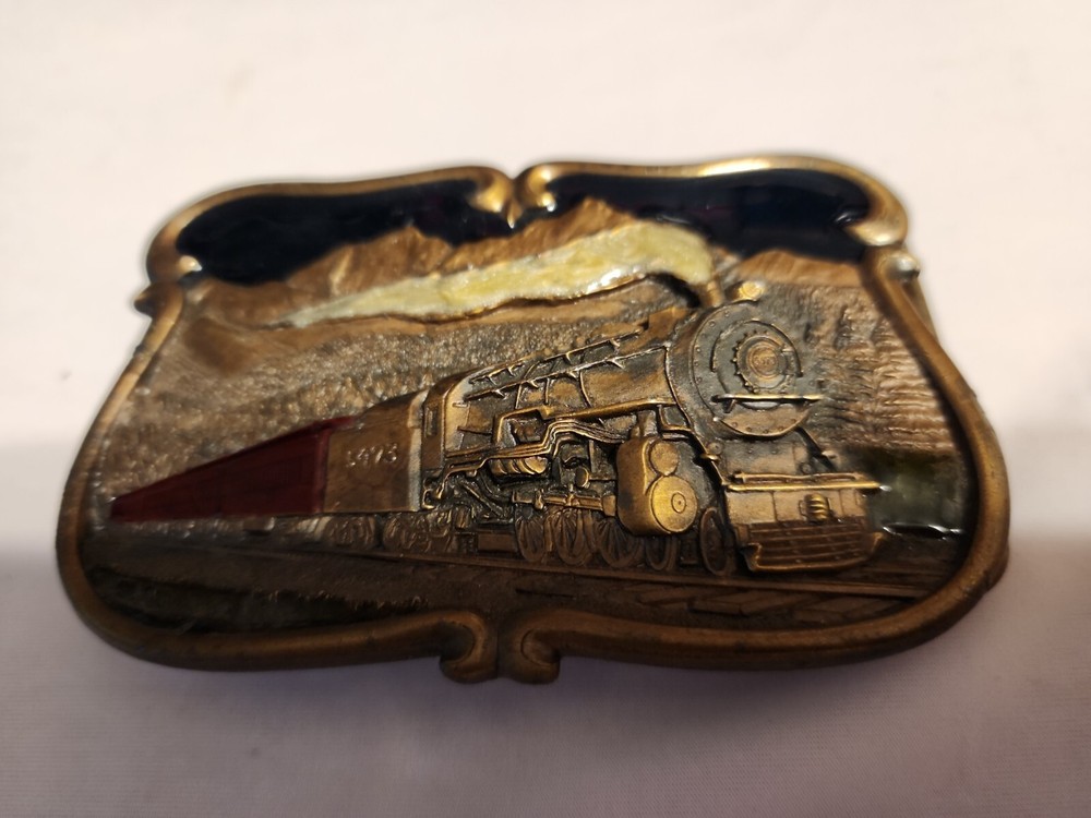 Vintage Bergamot « Locomotive #5473 Train with Smoke » Buckle New USA. 1984 U-149